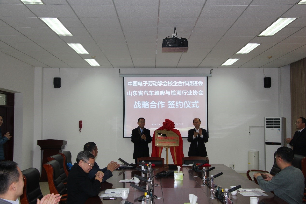 1577198365869456.jpeg 1577198365869456.jpeg